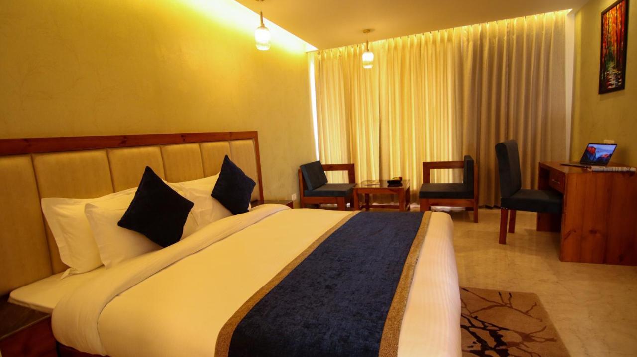 Golden Fern Resort Shimla Exterior photo