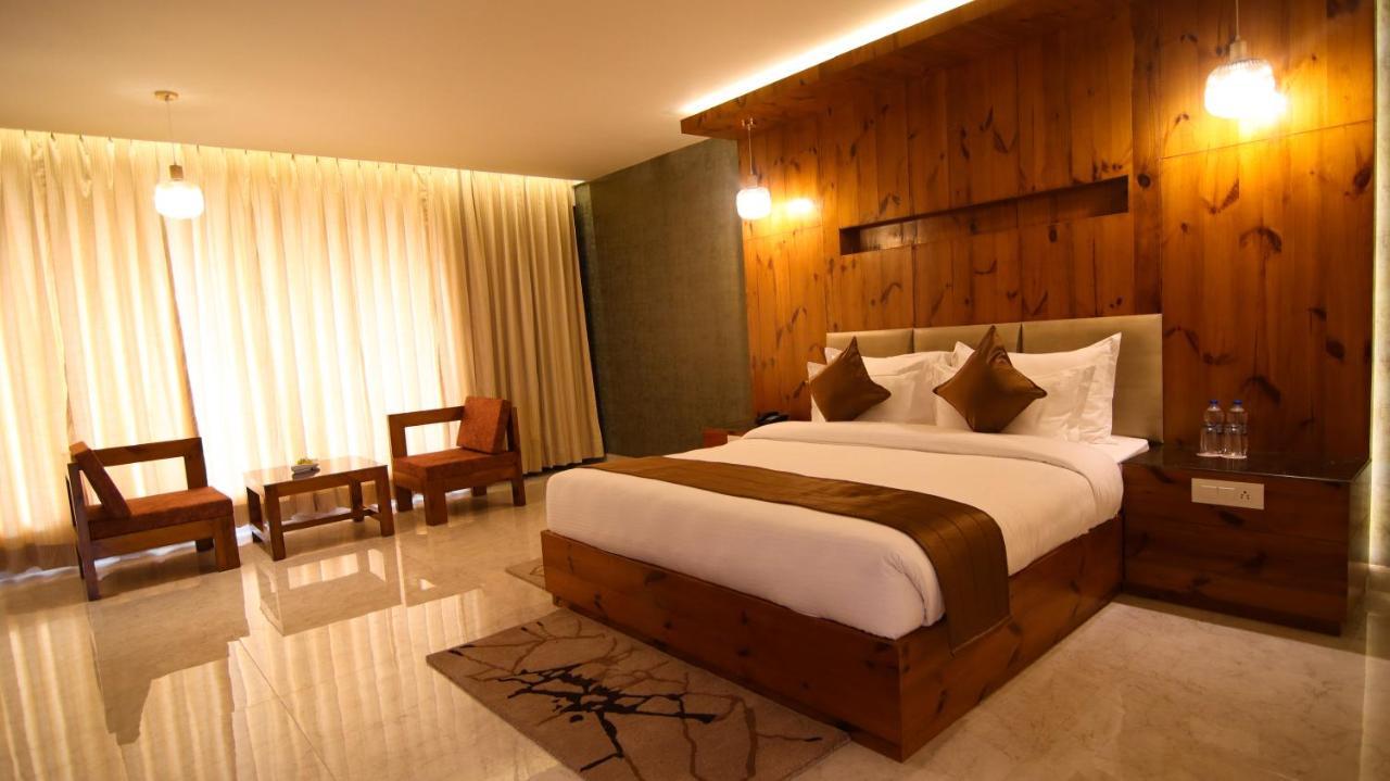 Golden Fern Resort Shimla Exterior photo
