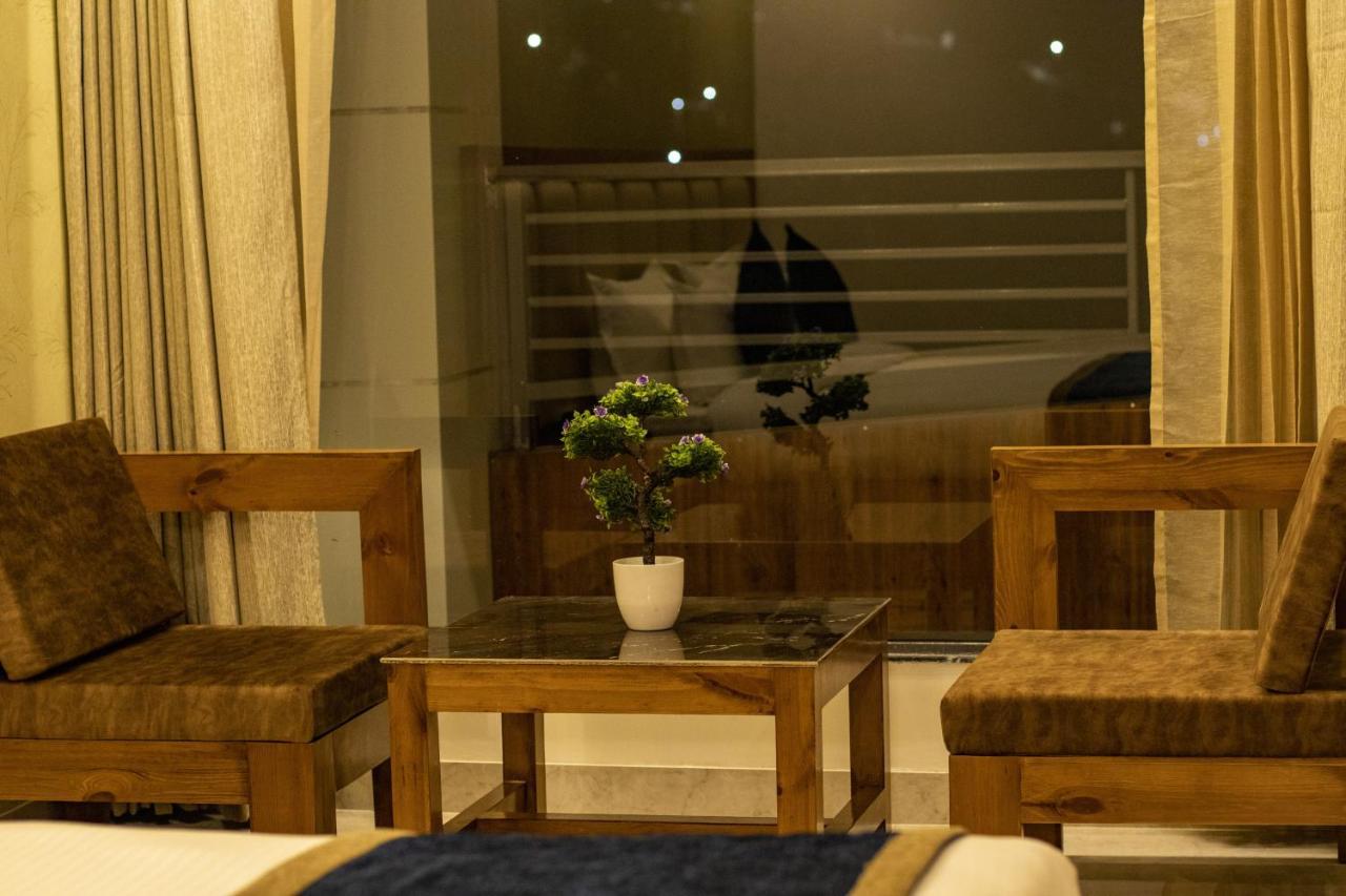 Golden Fern Resort Shimla Exterior photo
